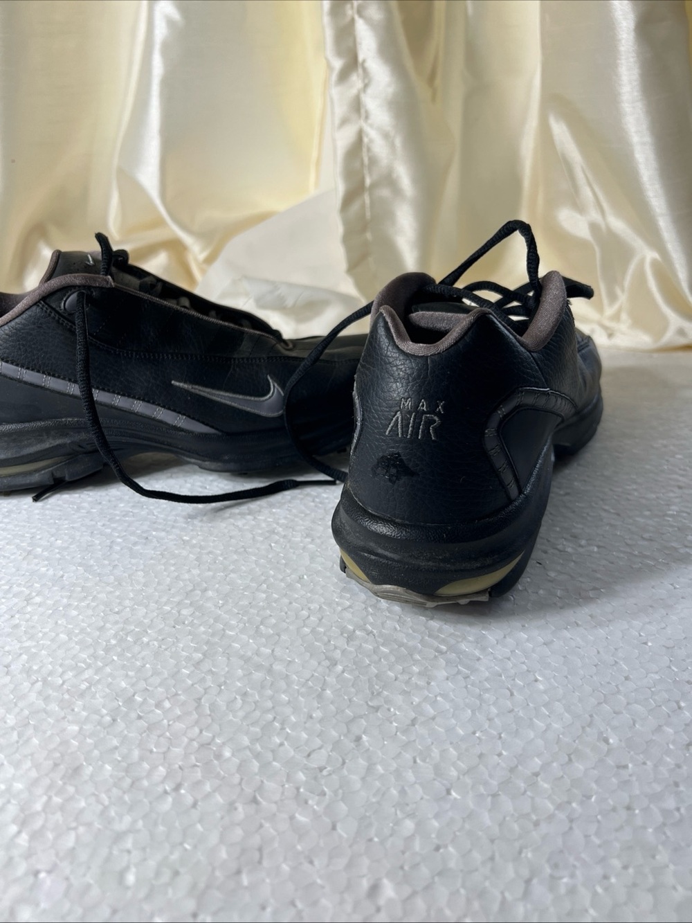 Nike Air Max Golf Shoes – Men’s Size 8 – Black/Charcoal